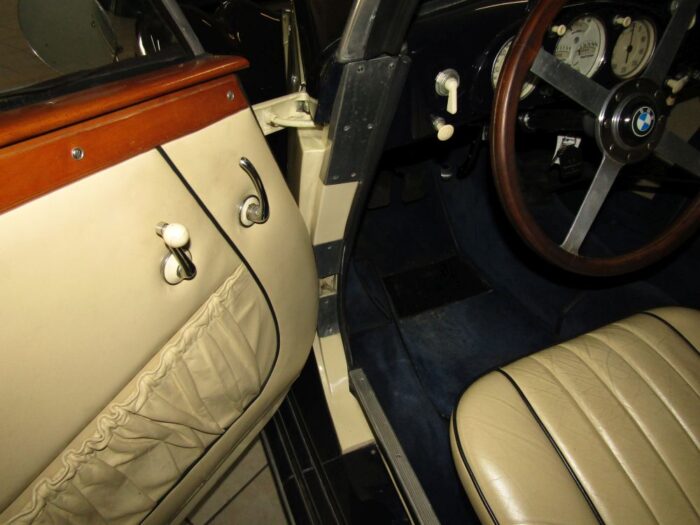 1938 BMW 327-28 Cabriolet – Bild 22